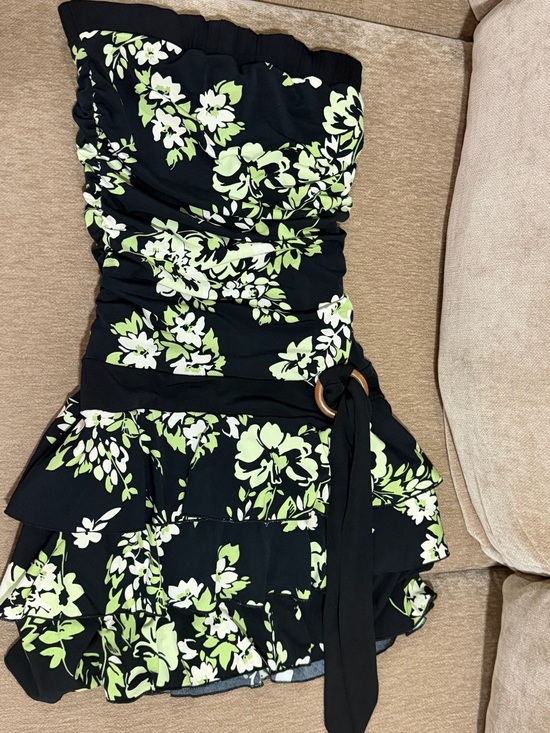 Speechless Dresses & Skirts - Y2K Speechless Strapless Black Floral Ruffled Dress with Green & White Print